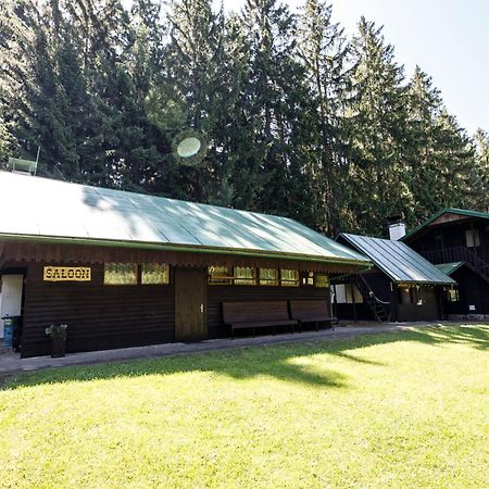 Komari Louka Nova Olesna Exteriör bild