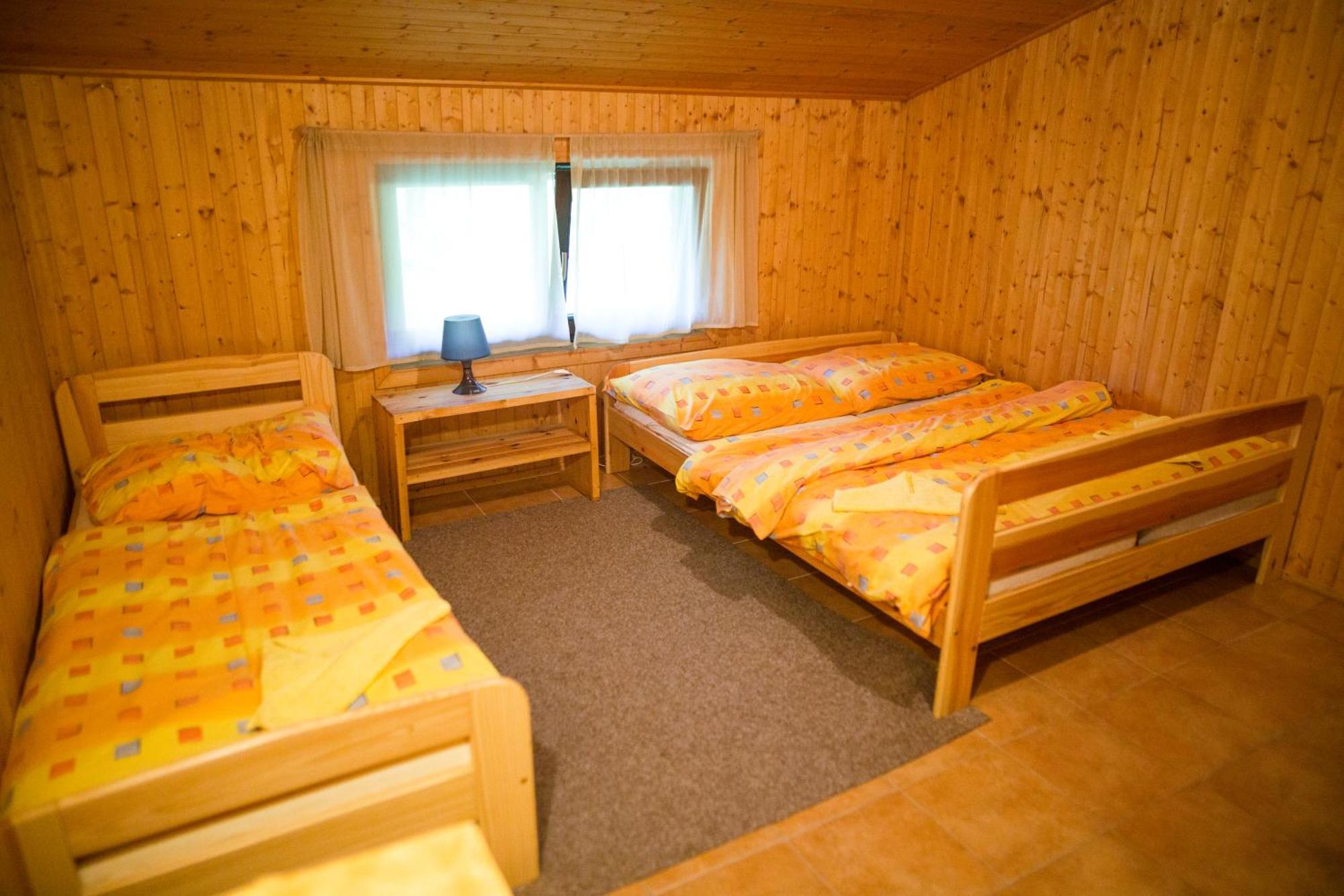 Komari Louka Nova Olesna Exteriör bild