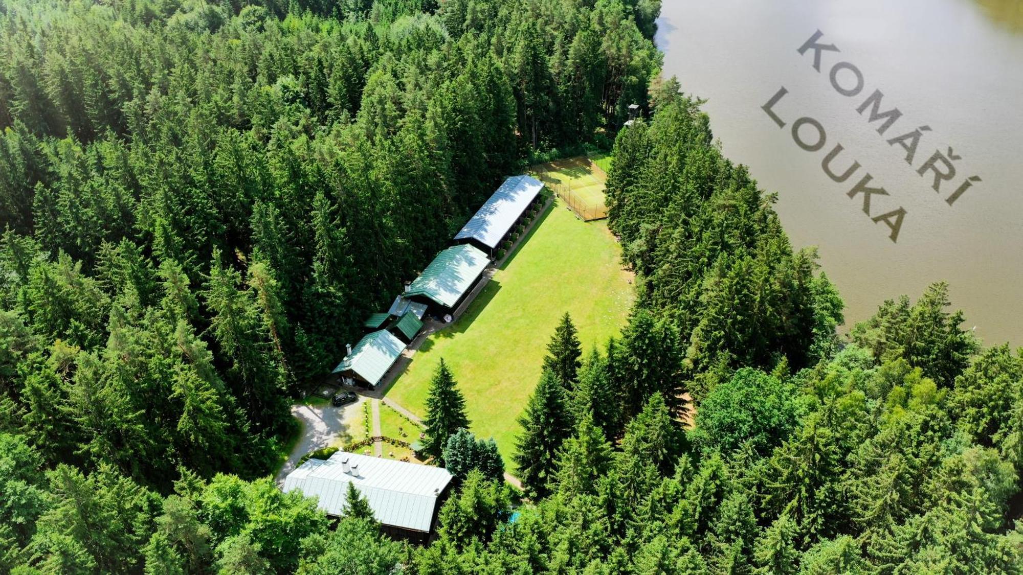 Komari Louka Nova Olesna Exteriör bild
