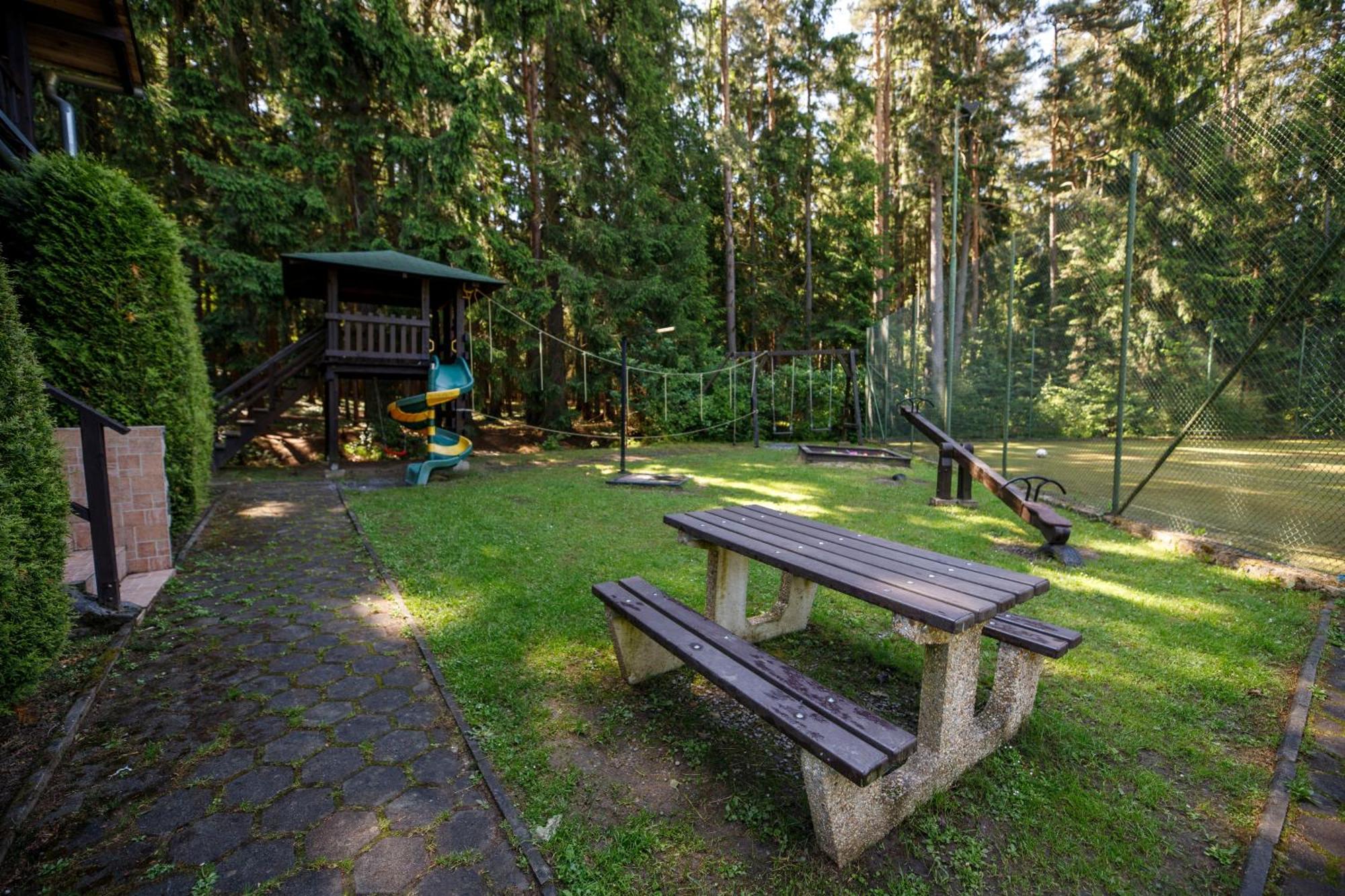 Komari Louka Nova Olesna Exteriör bild